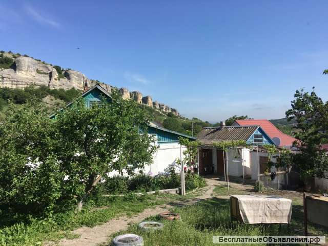 Дом в горном Крыму с. Красный Мак Бахчисарайского района с большим видовым участком