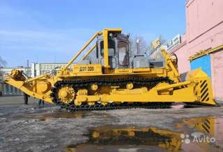 Трактор дэт-320 с тяговой лебедкой и корчевателем