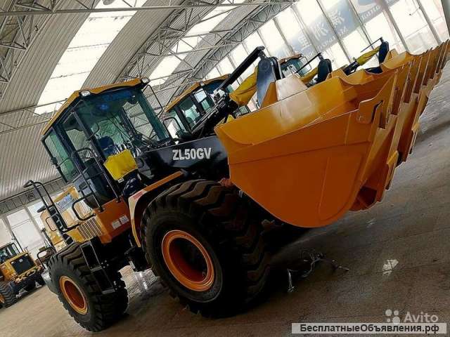 Погрузчик фронтальный xcmg ZL50GV
