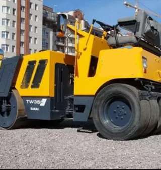 Дорожный каток. 3,5 тонны.