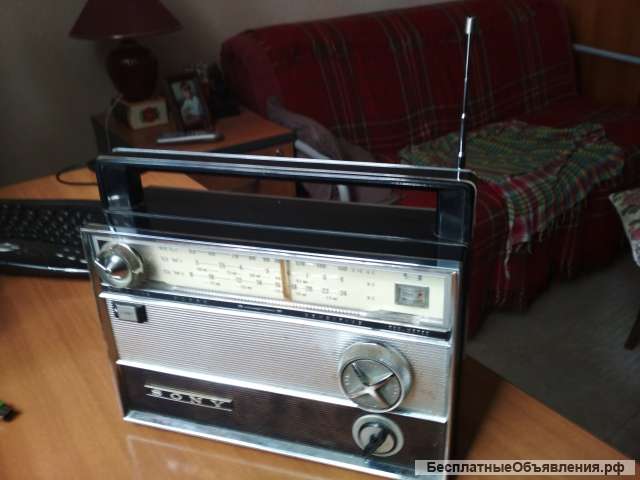 Радиоприёмники транзисторные 60-80годов импортные и отечественные