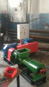 Пресс для брикетирования