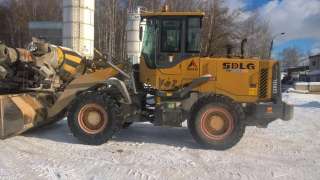 Фронтальный погрузчик SDLJ936