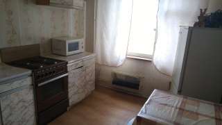 3- х комнатная Пионерная 154