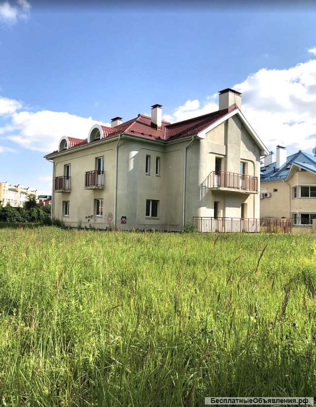 Дом в Москве с участком 12 соток