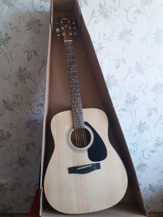 Yamaha f310