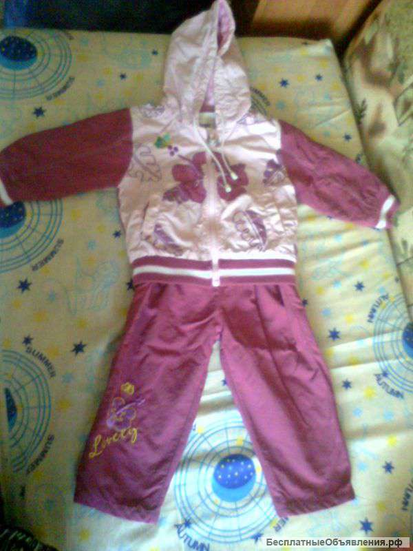 Костюм тройка (куртка+кофта+штаны) на девочку