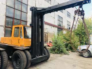 Львовский погрузчик 40806 с гуськом г/ п 5 т