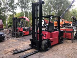 Болгарский погрузчик 3.5 тонн, дизельный