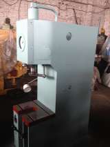 Гидравлический одностоечный пресс П6320