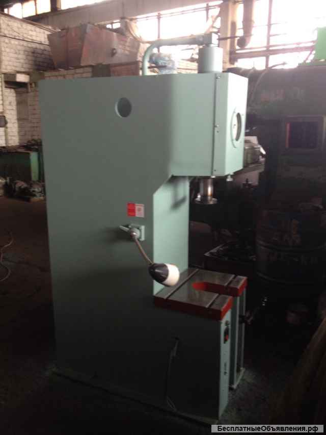 Гидравлический одностоечный пресс П6320