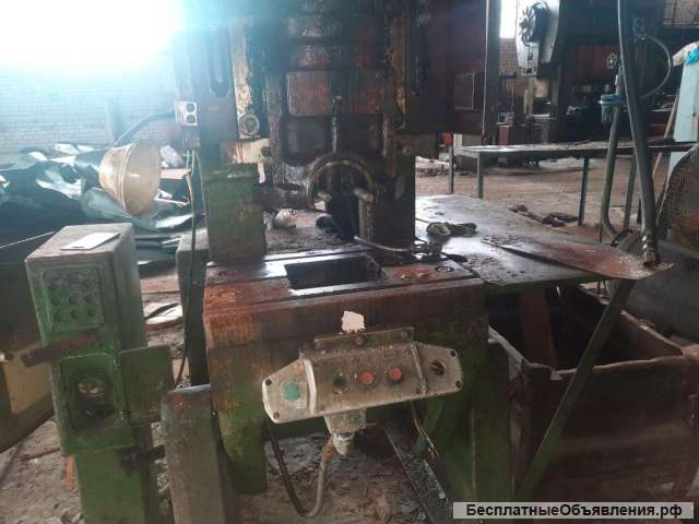 Кривошипный механический пресс КД2326К. (усилие 40т)