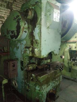 Пресс однокривошипный открытый простого действия К 2130С (100т)