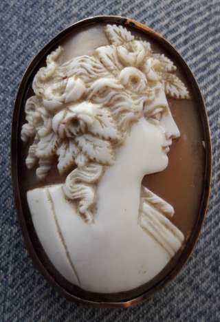 Золотая брошь камея 56 проба, царизм