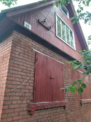 Дачу в снт в Серпуховском районе рядом с п. Шарапова Охота