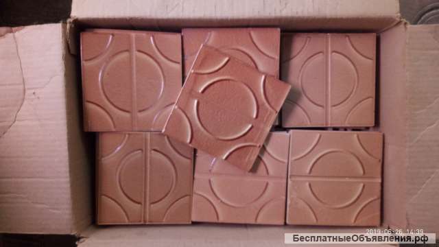 Два ящика облицовочной плитки