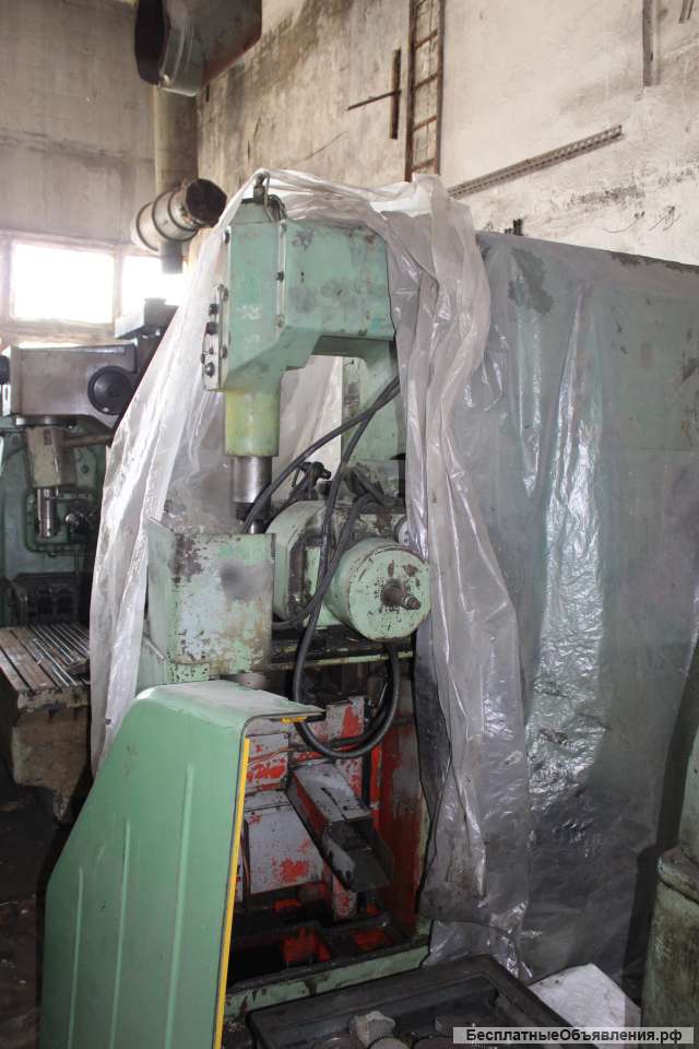Станок зубофрезерный 5Б312