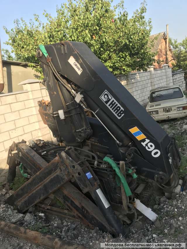 Манипулятор HIAB.190 с дистанционным управлением.