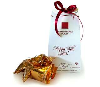 Сладкие новогодние сувениры — конфеты-трюфели в упаковке "мешочек"