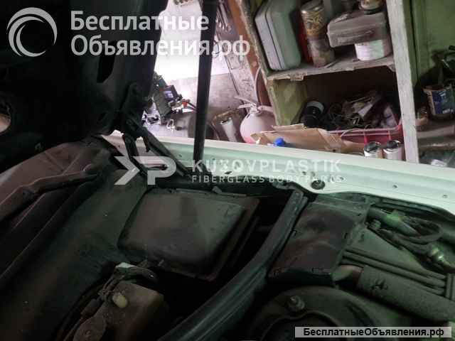 Крыло мерседес 220 стеклопластик