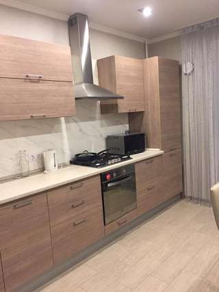 Квартира с ремонтом 52м