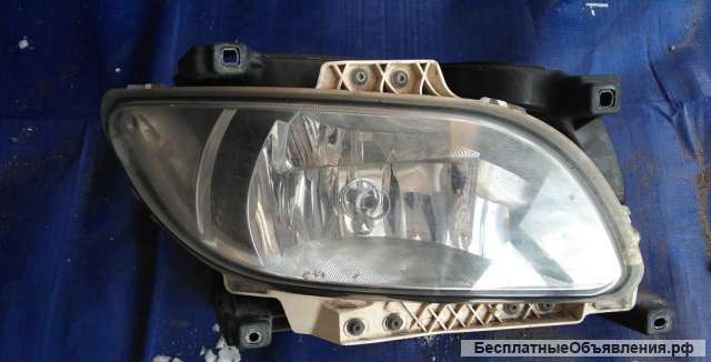 1835885 Фара противотуманная правая DAF XF Euro 6