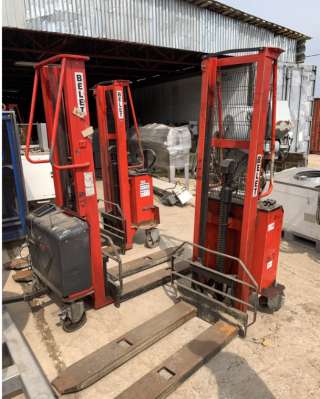 Штабелер электричекий