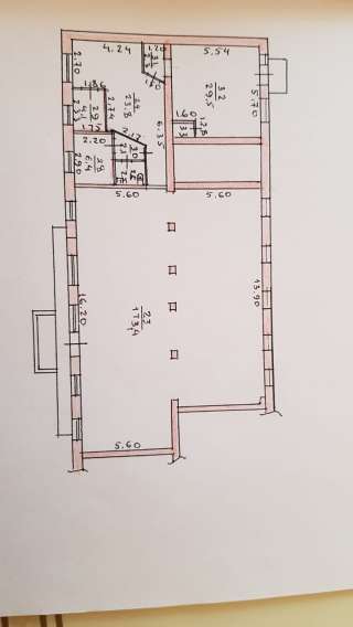 Торговое помещение, 245 м²