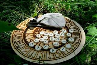 Скандинавские руны - помощь в сложных жизненных ситуациях