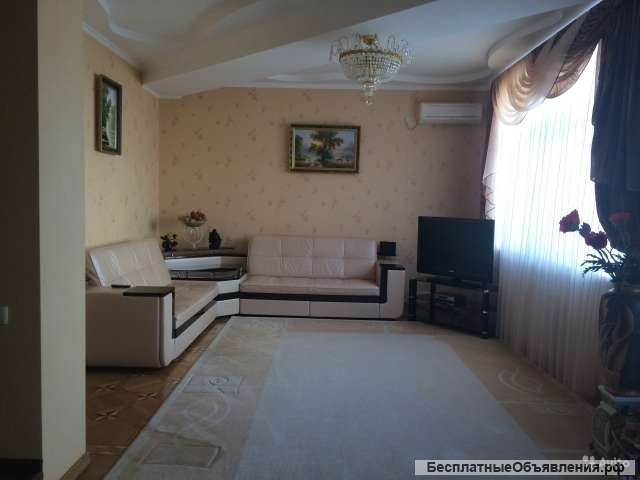 Дом 300 м² на участке 15 сот