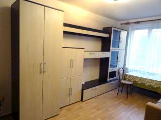 ДЕШЕВО продаётся стенка