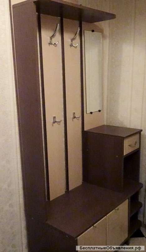 ДЕШЕВО продаётся ВЕШАЛКА СТЕНКА