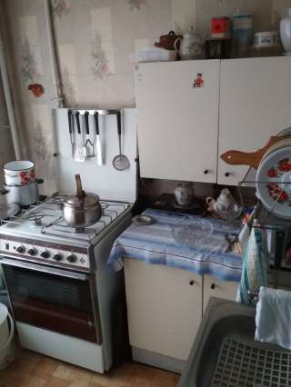 Комната 18 кв.м.в 3х к.кв. ул. партизана Германа д.24