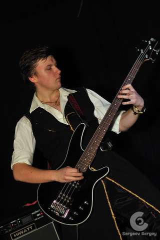 Быстрое обучение игре на гитаре / Уроки гитары / Занятие на гитаре