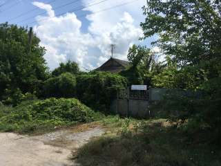 Газифицированный дом в городе Бахчисарае за железной дорогой