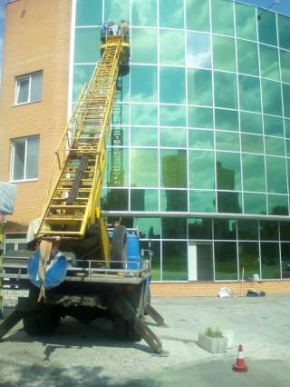 Автовышка 17 метров. Заказать автовышку. Аренда