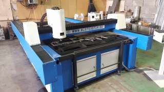 Станок лазерной резки металла с ЧПУ «ЛР-1500»
