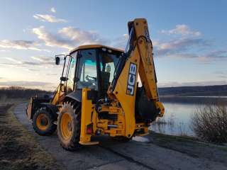 Аренда экскаватора погрузчика