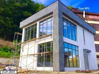 Коттеджный комплекс в самом центре