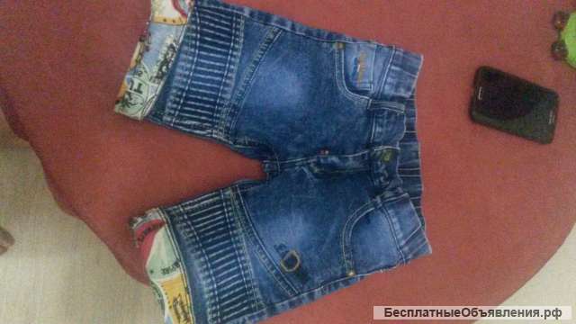 Новые джинсовые шорты