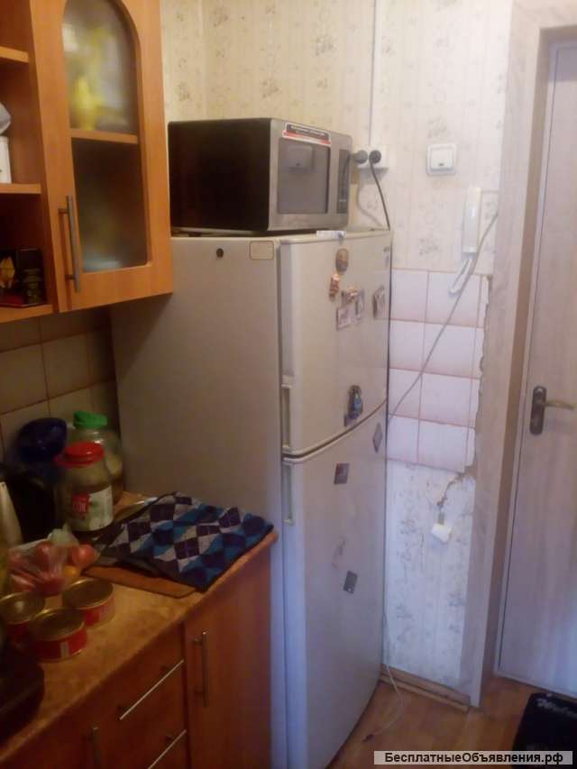 Малогабаритную 1 кв в 4-14 Тихвин