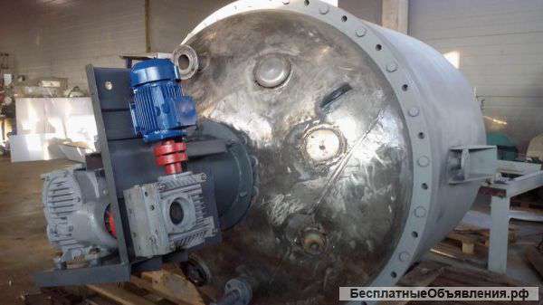 Реактора нержавеющие, объем 3,2 куб.м.