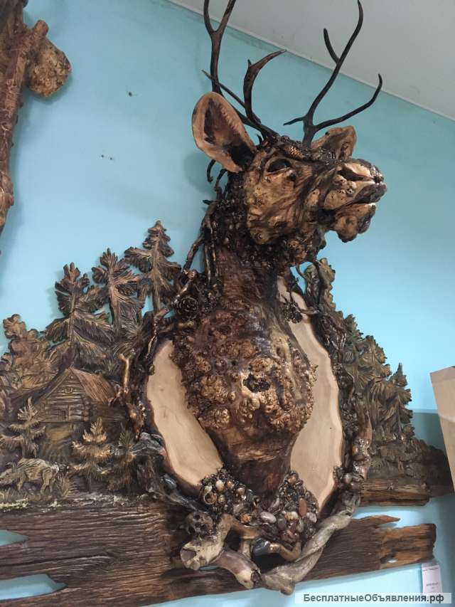 Панно резной работы "Лесной Олень"