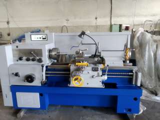 Станок токарный винторезный 1К62Д