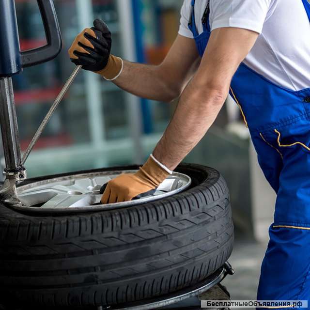 Шиномонтажник