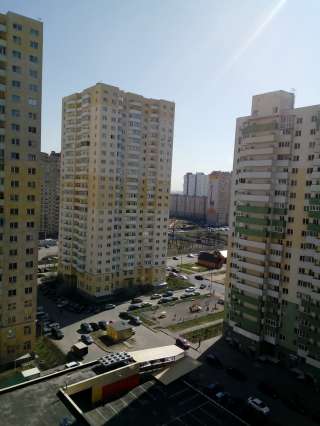 Новую 1 к.кв. с отделкой, от собственника.