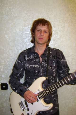 Уроки игры на гитаре. Уроки гитары по скайпу.