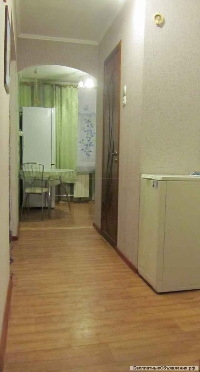 1 комн. кв-ру, п. Чкалова, ул. Вятская, 7/9п; 31/17/6 Цена 1700000