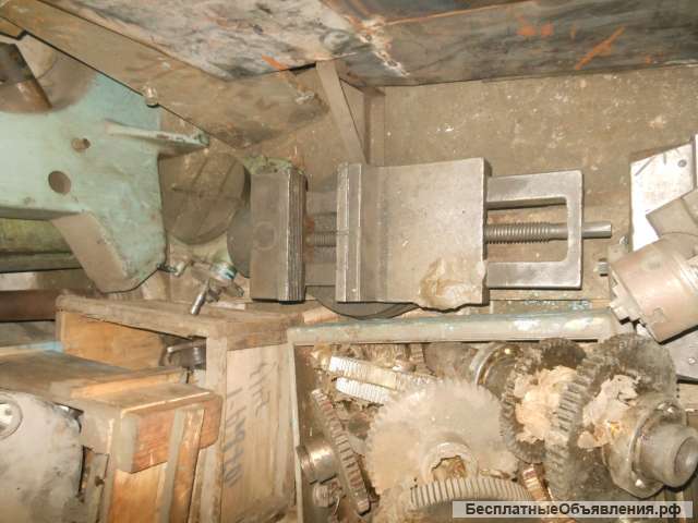 Тиски станочные губка 250 мм