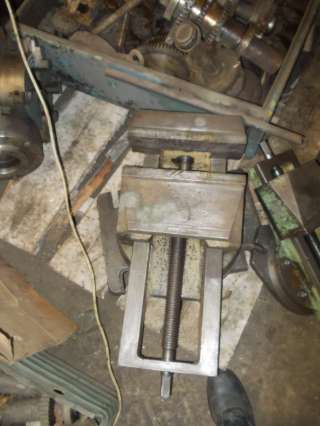 Тиски станочные губка 320 мм